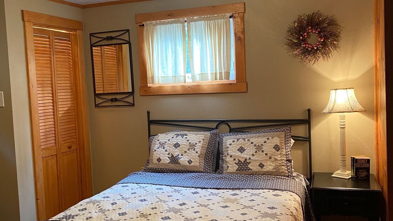 Photo of Bedroom in Blowing Rock