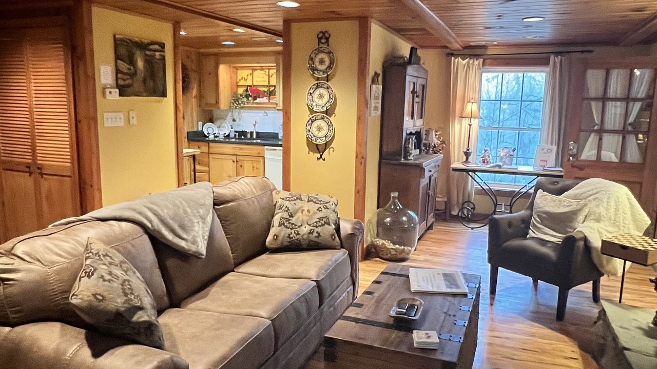 Photo of Livingroom in Blowing Rock