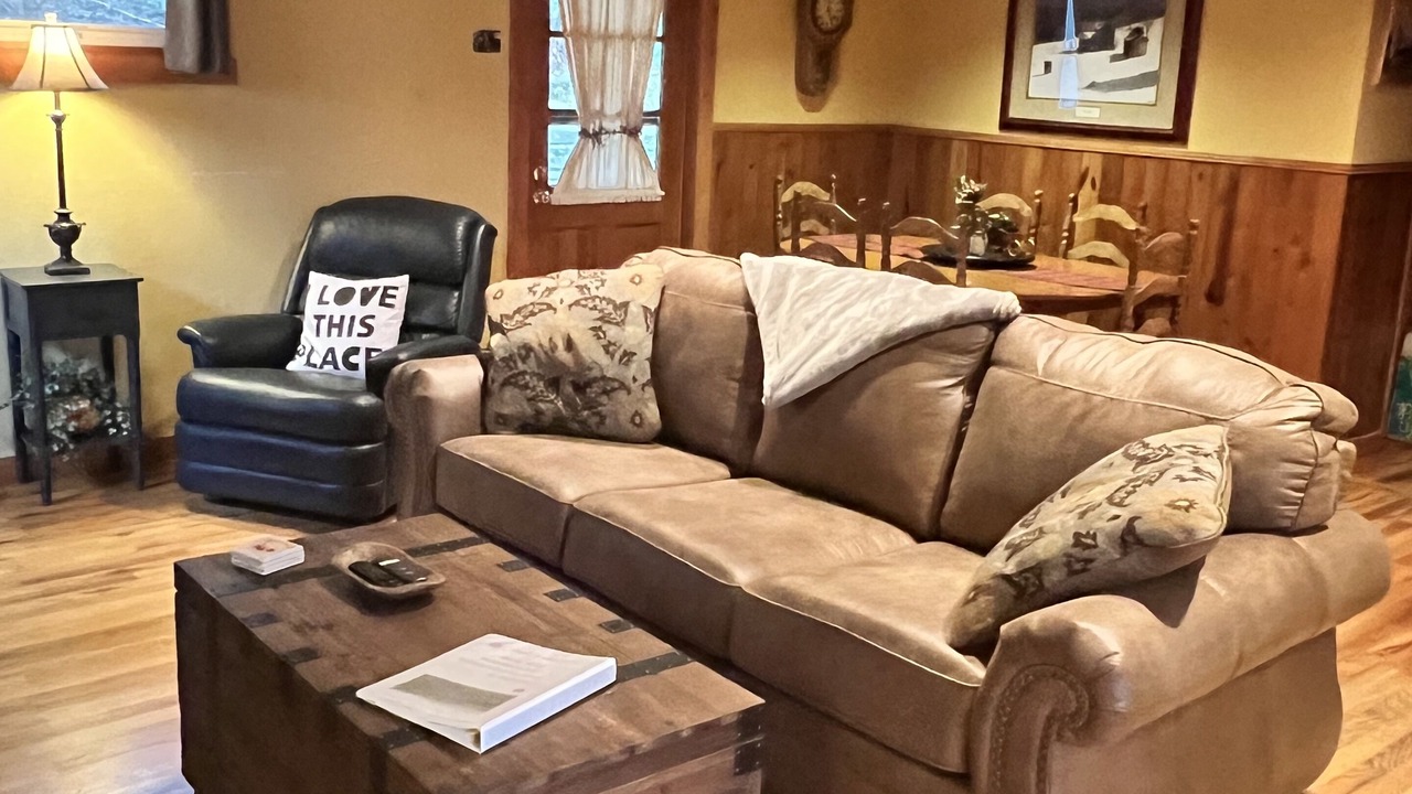 Photo of Livingroom in Blowing Rock