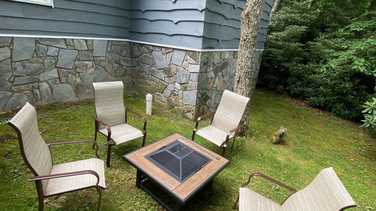 Photo of Outdoor in Blowing Rock