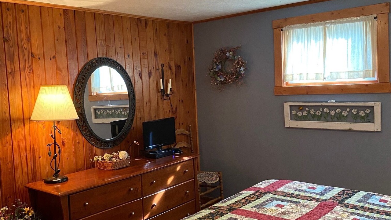 Photo of Bedroom in Blowing Rock