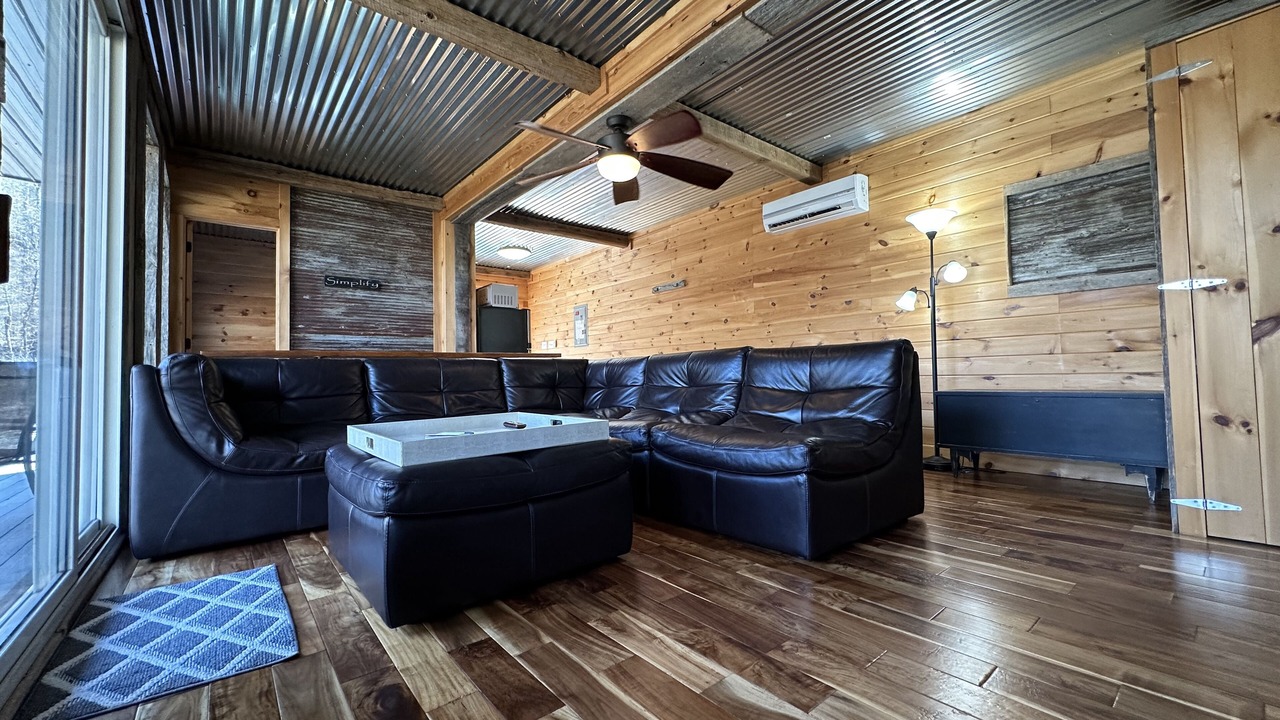 Photo of Livingroom in Stanton