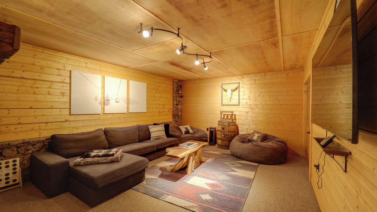 Photo of Livingroom in Fleetwood