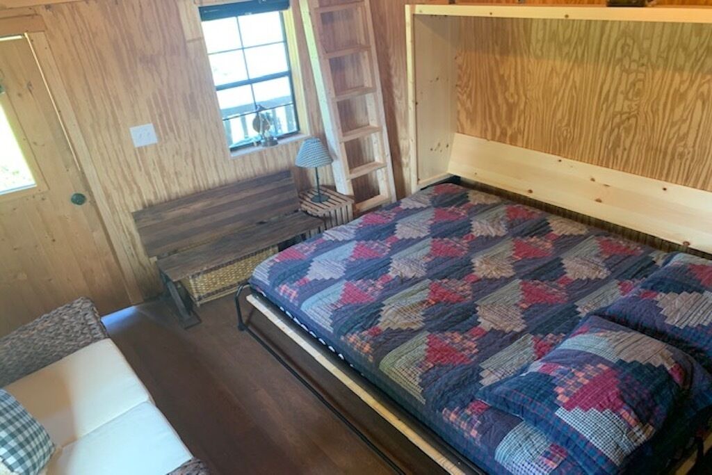 Photo of Bedroom in Hamersville