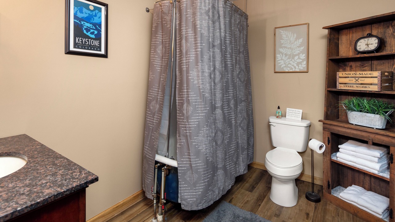 Photo of Bathroom in Wolf Laurel