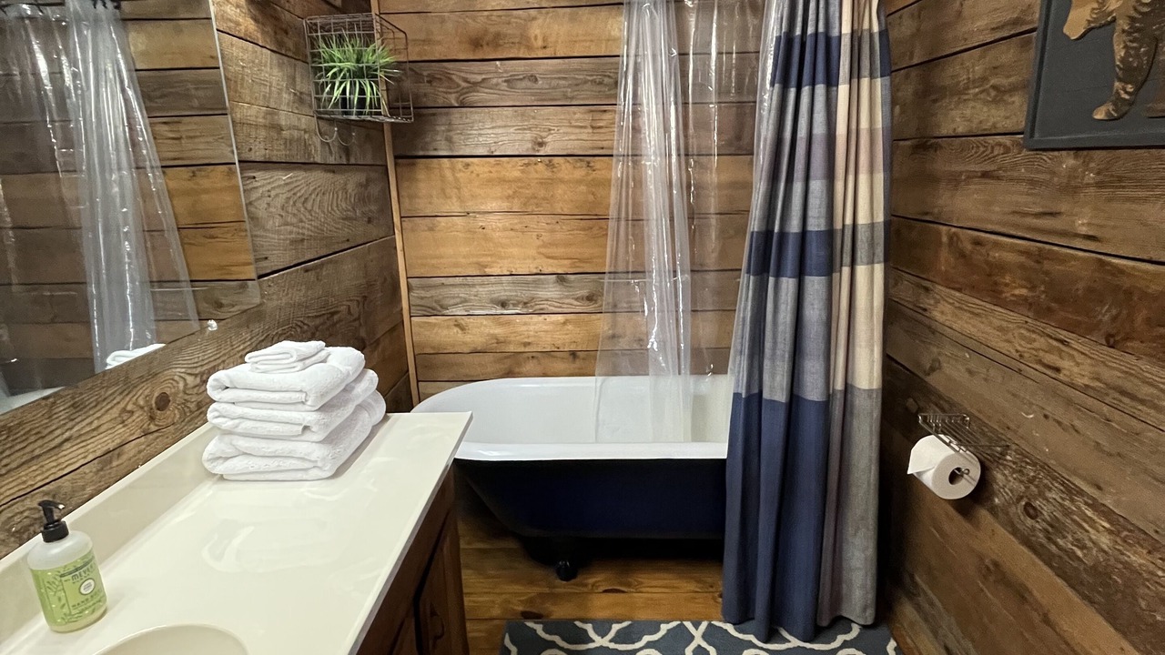 Photo of Bathroom in Wolf Laurel