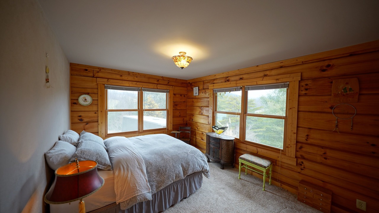 Photo of Bedroom in Butler