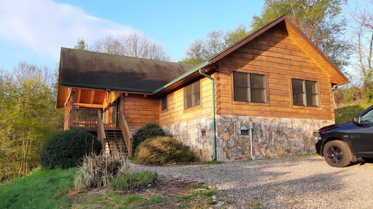 Photo of Outdoor in Butler