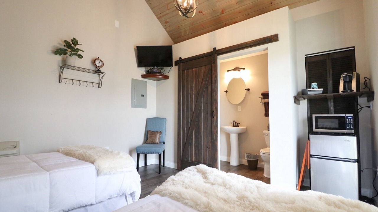 Photo of Bedroom in Dry Ridge