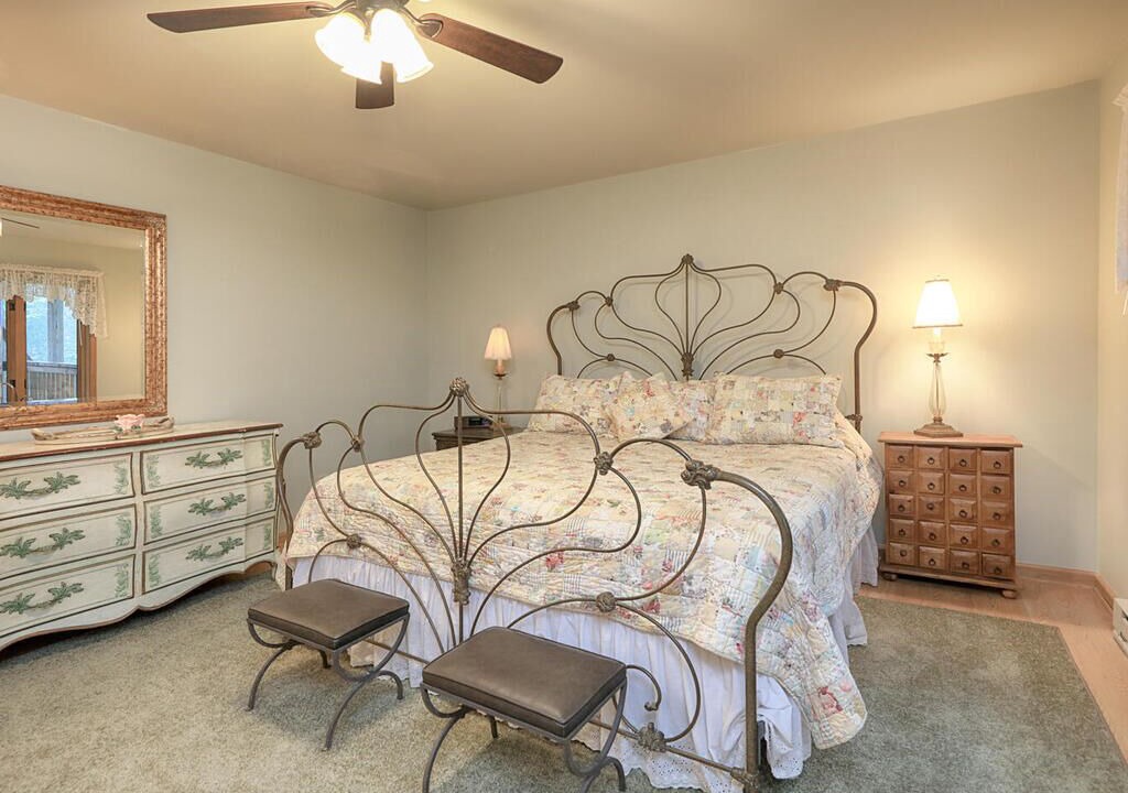 Photo of Bedroom in Beech Mountain