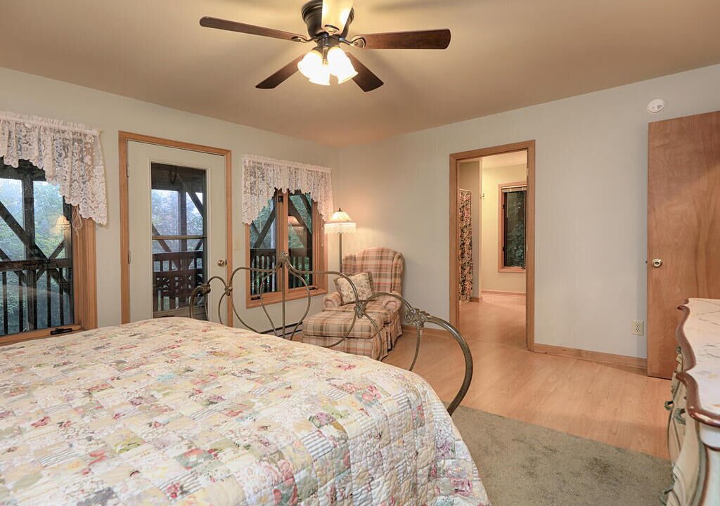 Photo of Bedroom in Beech Mountain