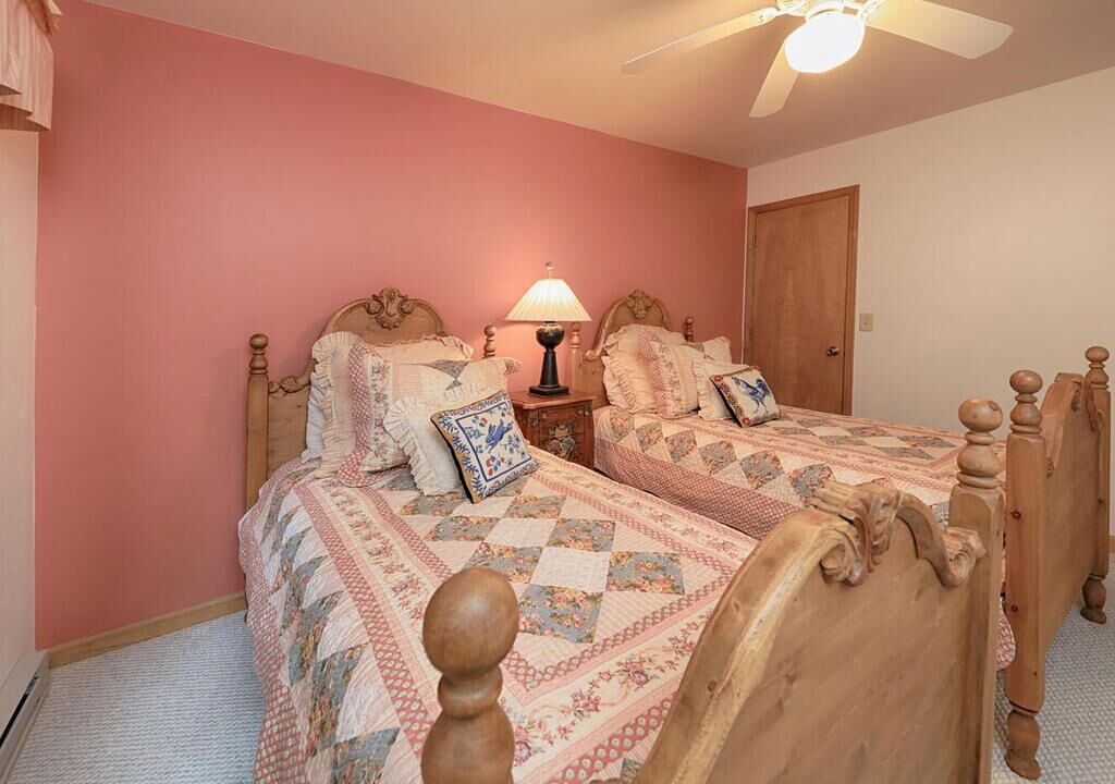 Photo of Bedroom in Beech Mountain