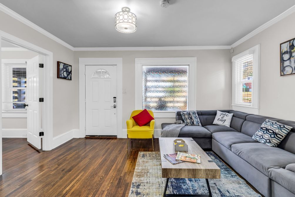 Photo of Livingroom in Villa Heights