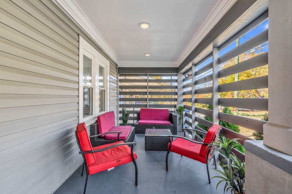 Photo of Patio Balcony in Villa Heights