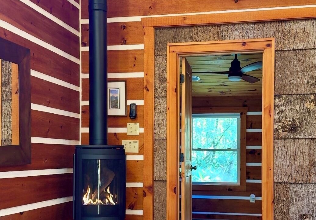 Photo of Livingroom in Blowing Rock