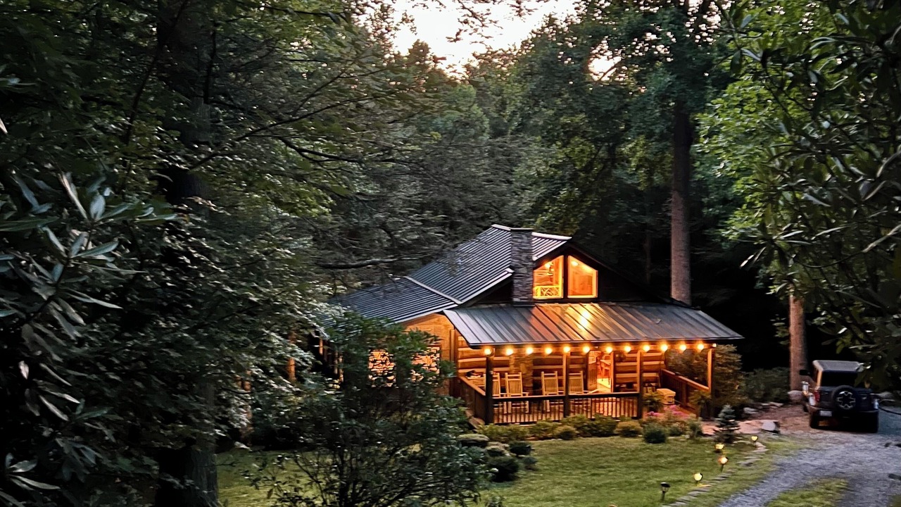 Photo of Others in Blowing Rock