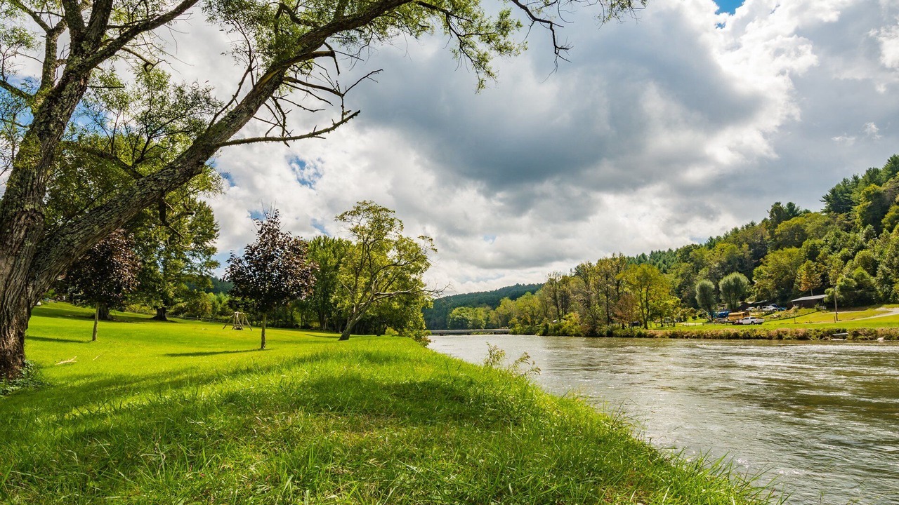 Photo of Others in Piney Creek