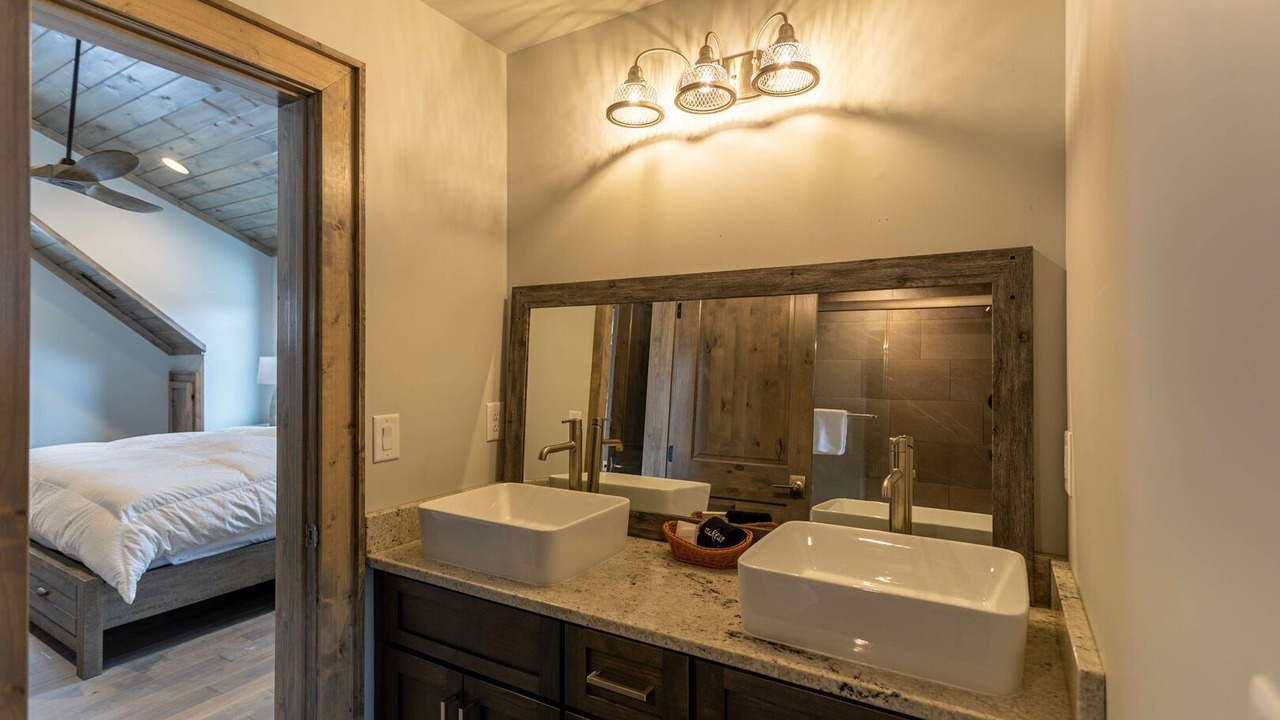 Photo of Bathroom in Banner Elk