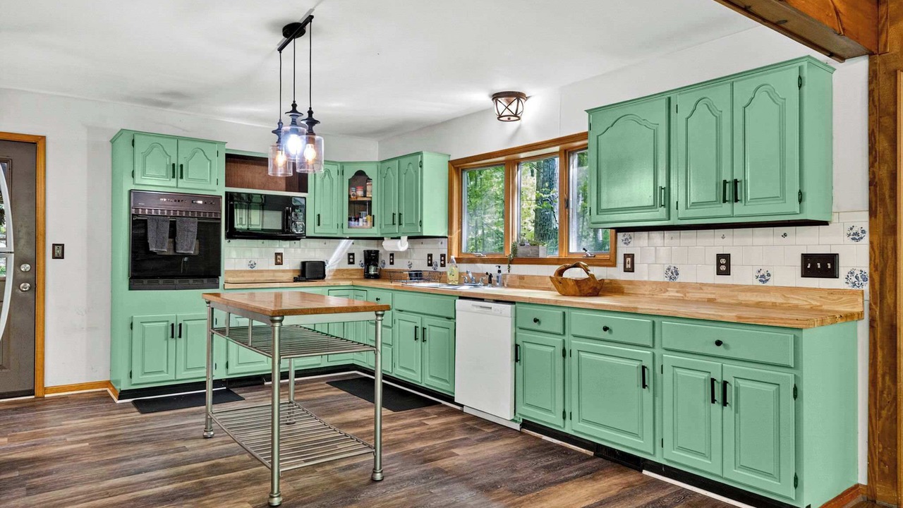 Photo of Kitchen in Berkeley Springs