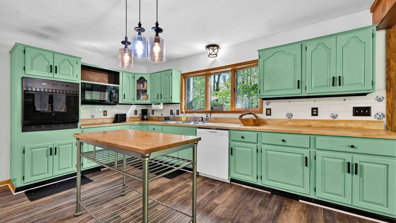 Photo of Kitchen in Berkeley Springs
