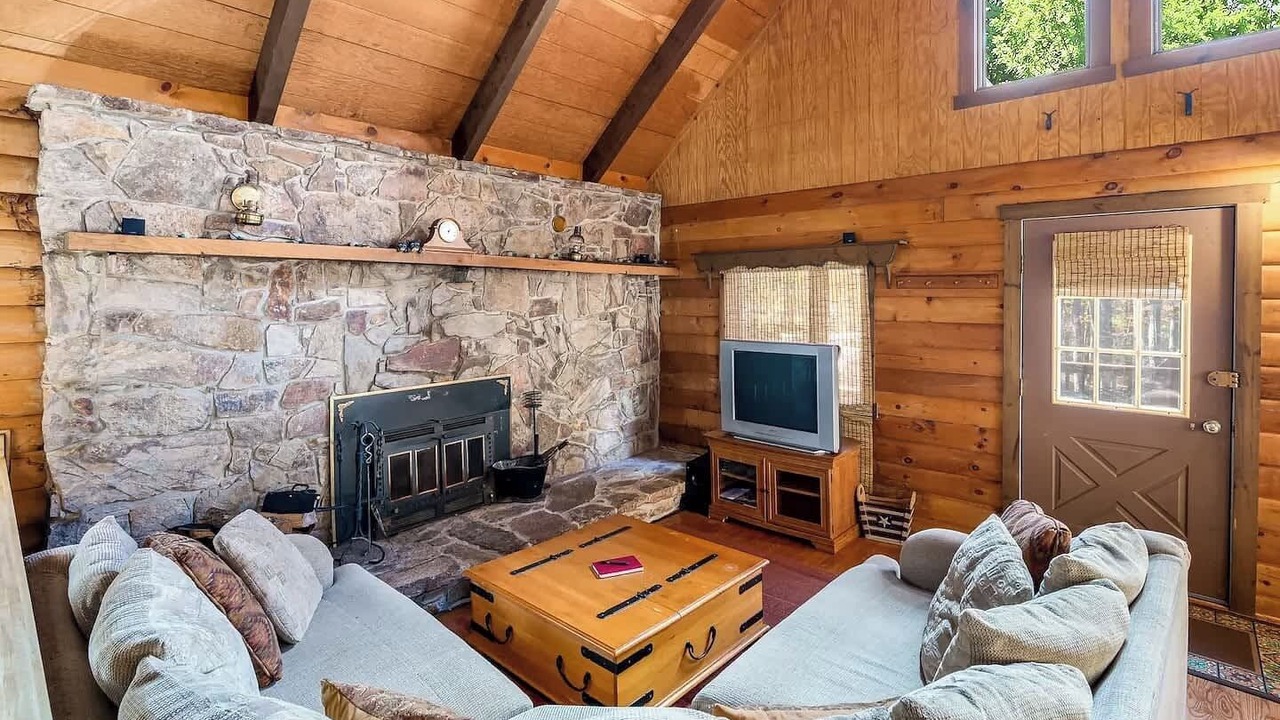 Photo of Livingroom in Great Cacapon