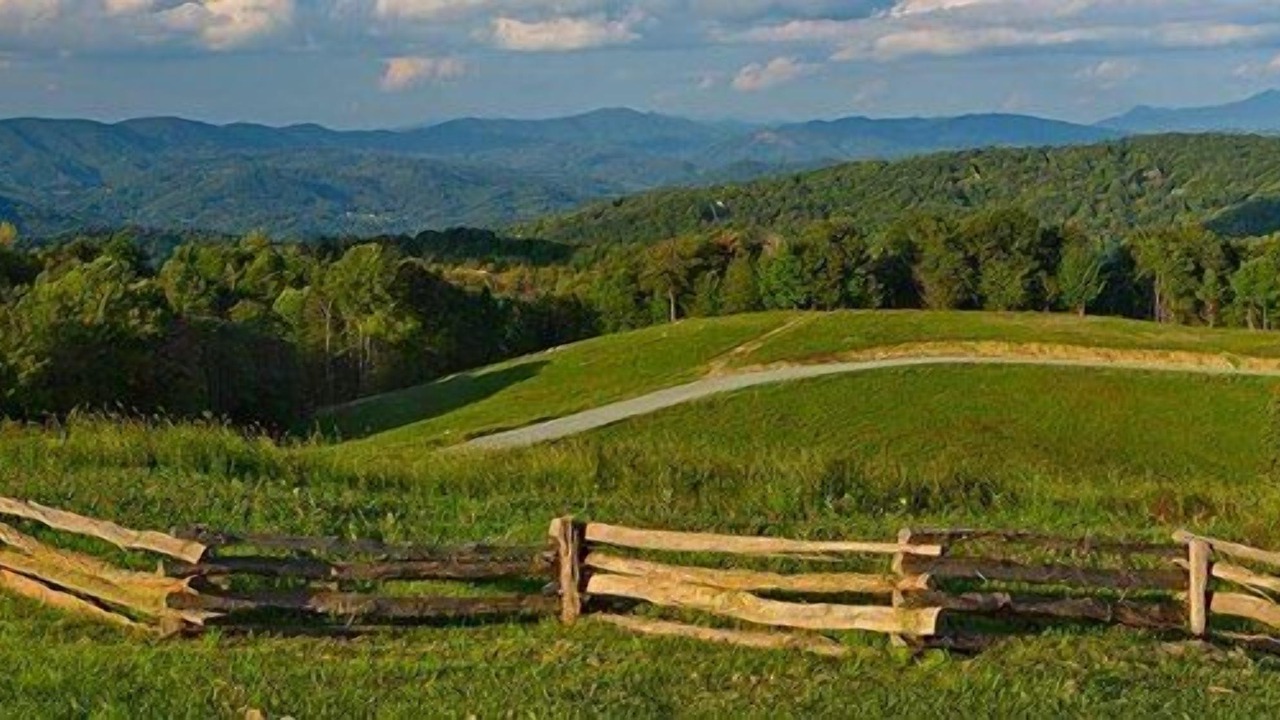 Photo of Outdoor in Elk Park