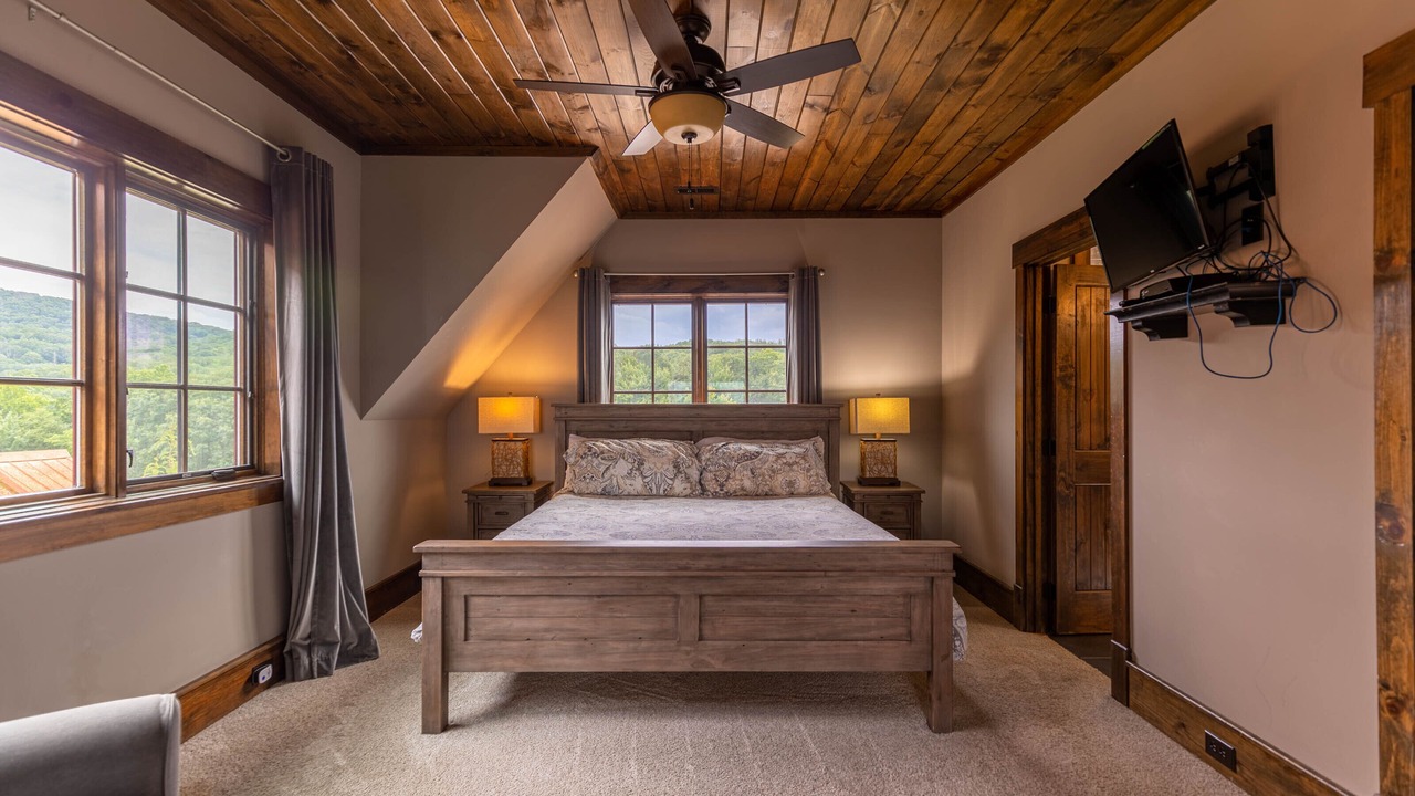 Photo of Bedroom in Elk Park