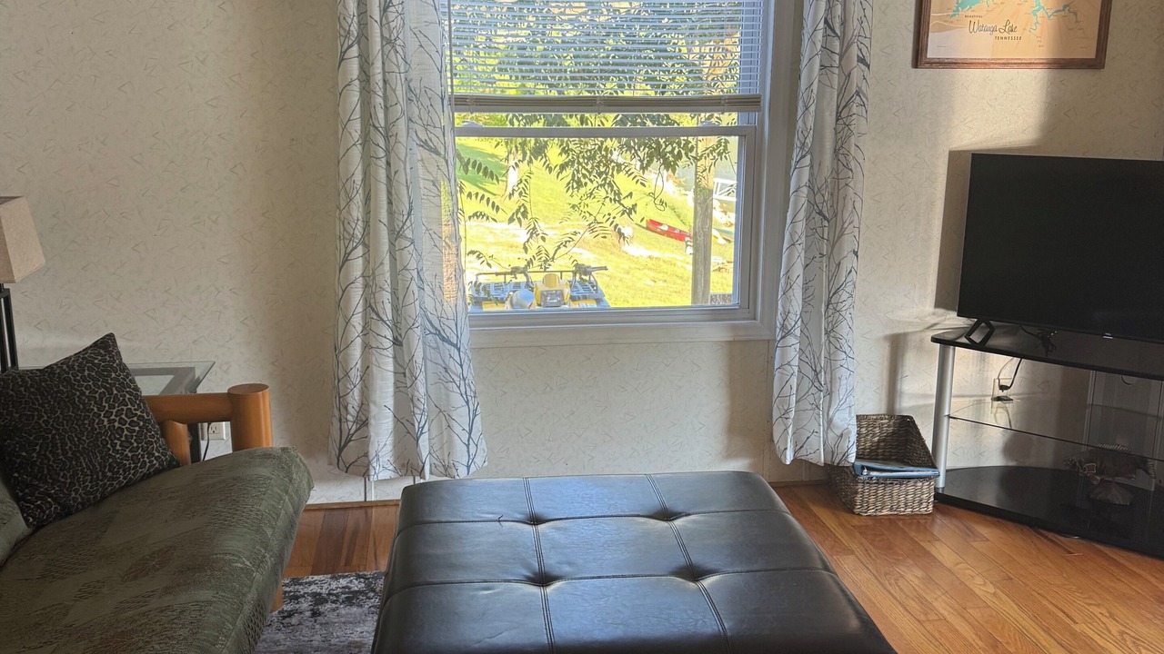 Photo of Livingroom in Butler