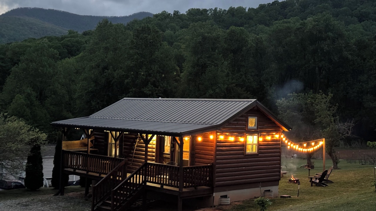 Photo of Outdoor in Black Mountain