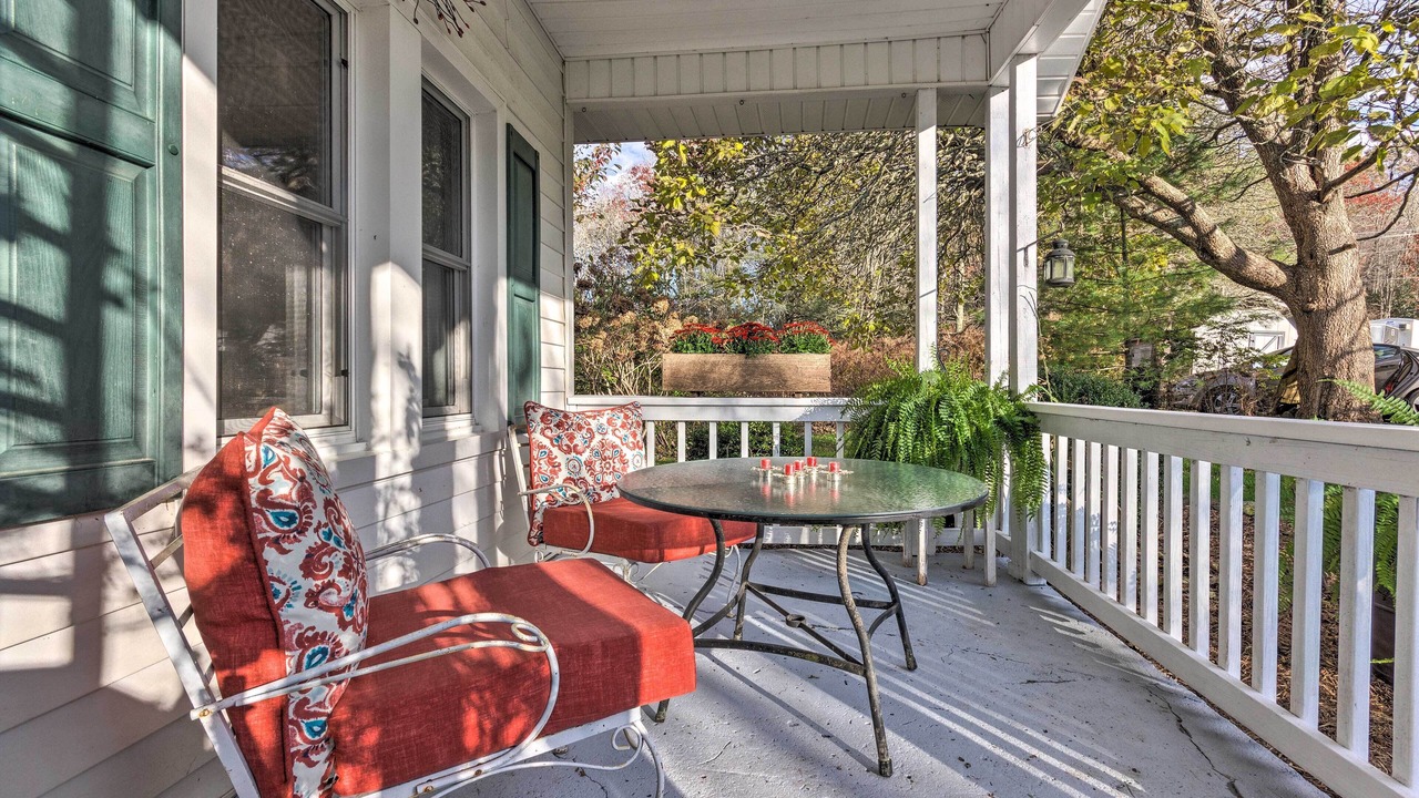 Photo of Outdoor in Newland