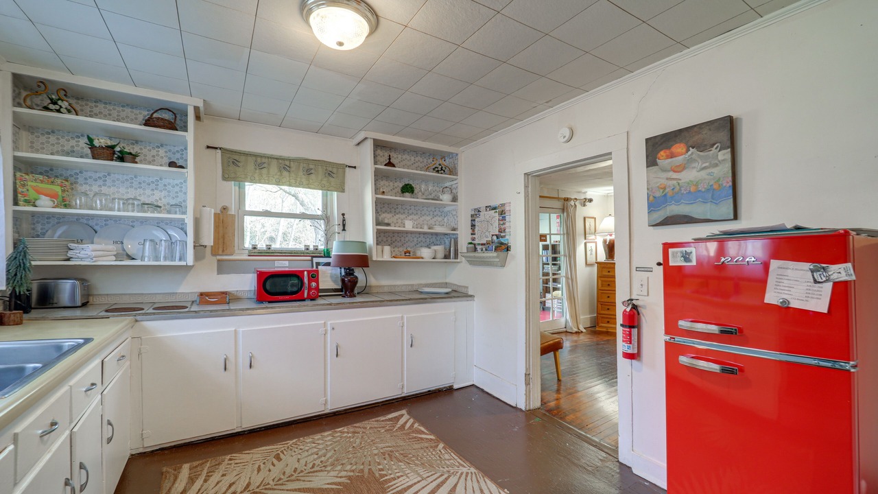 Photo of Kitchen in Newland