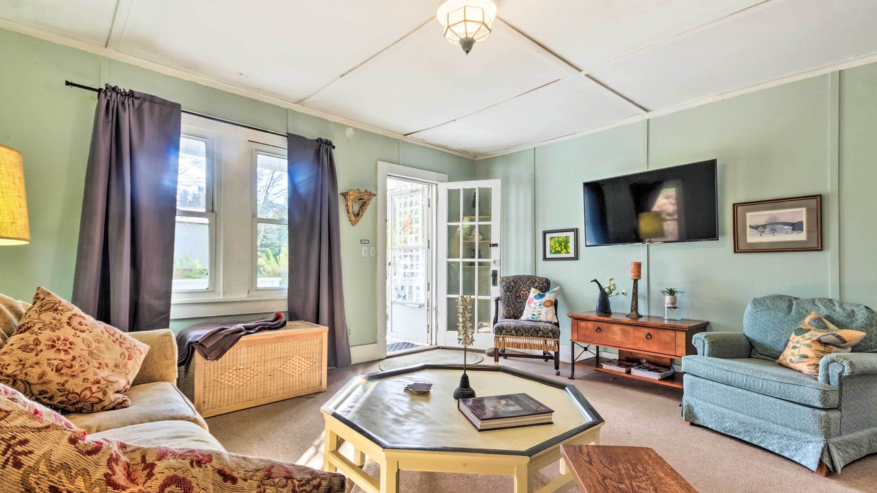 Photo of Bedroom in Newland