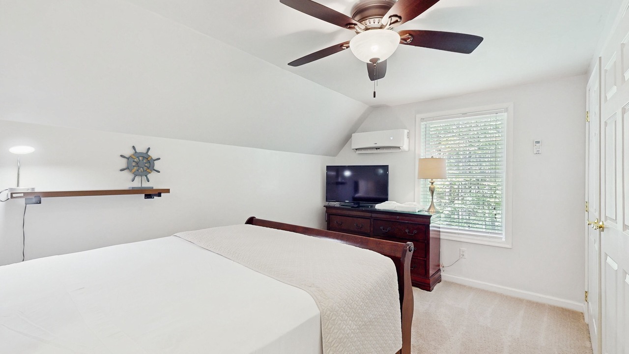 Photo of Bedroom in Thayerville