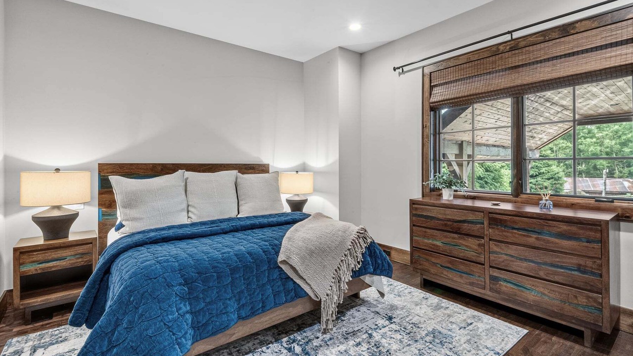 Photo of Bedroom in Elk Park