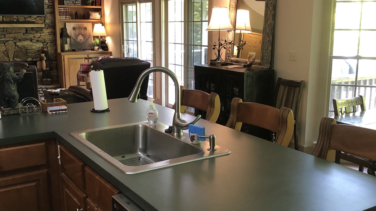 Photo of Kitchen in Mirror Lake