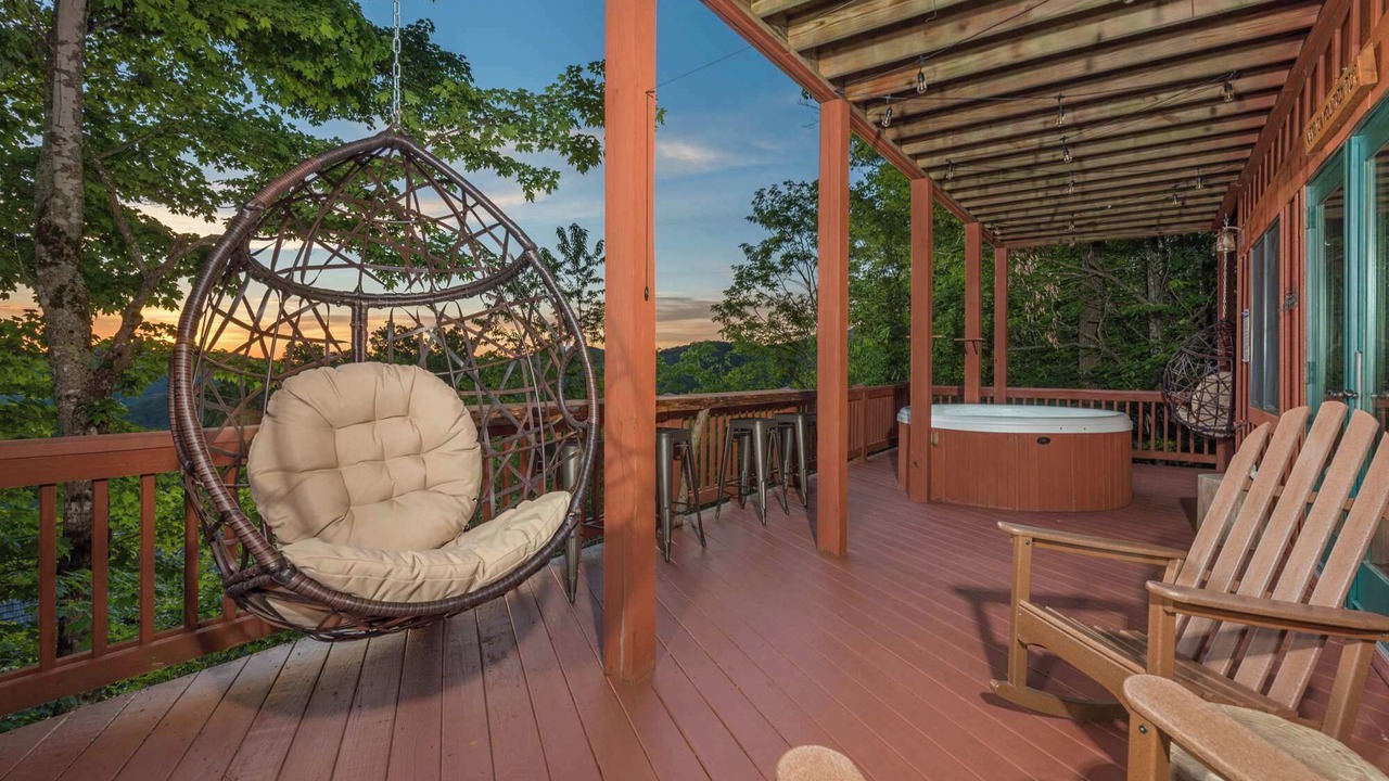 Photo of Patio Balcony in Wolf Laurel