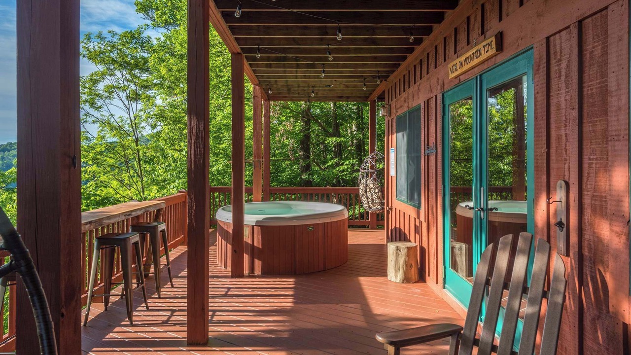 Photo of Patio Balcony in Wolf Laurel