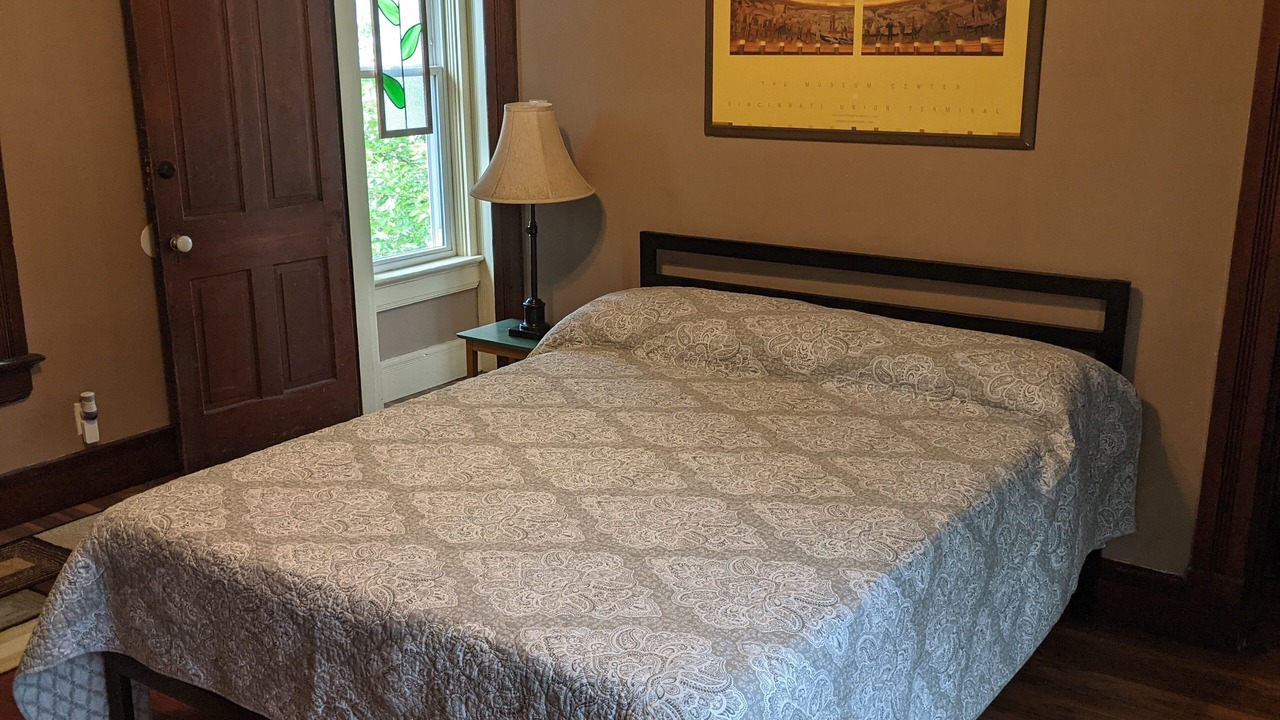 Photo of Bedroom in Arlington Heights
