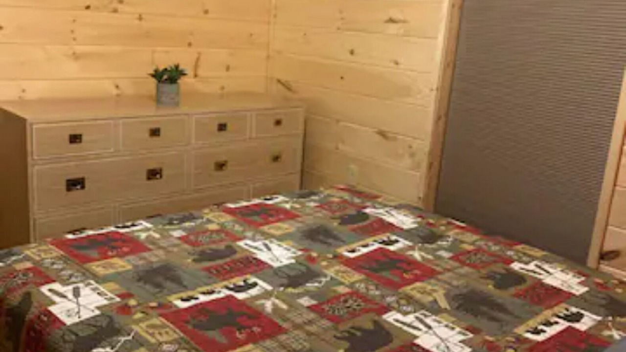 Photo of Bedroom in Newland