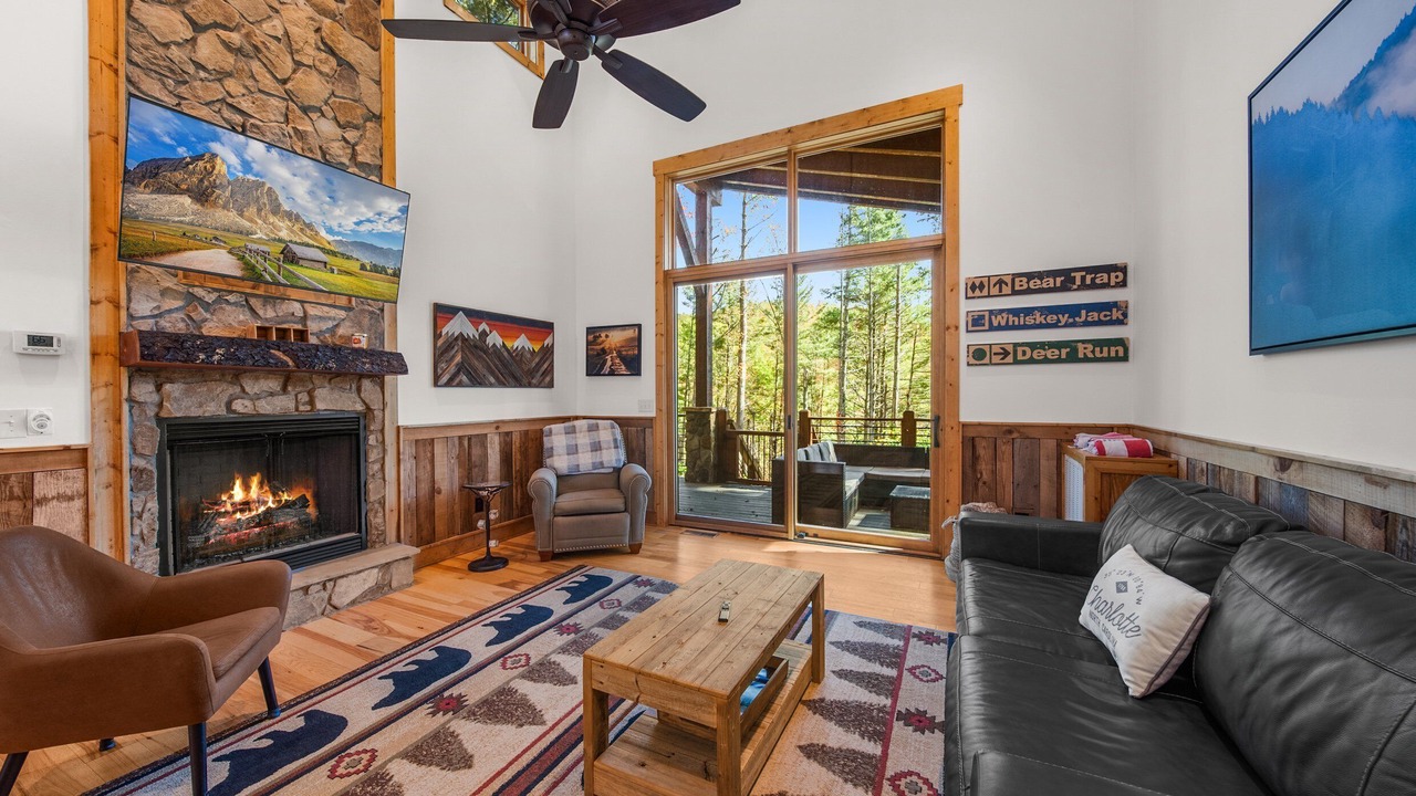 Photo of Livingroom in Banner Elk