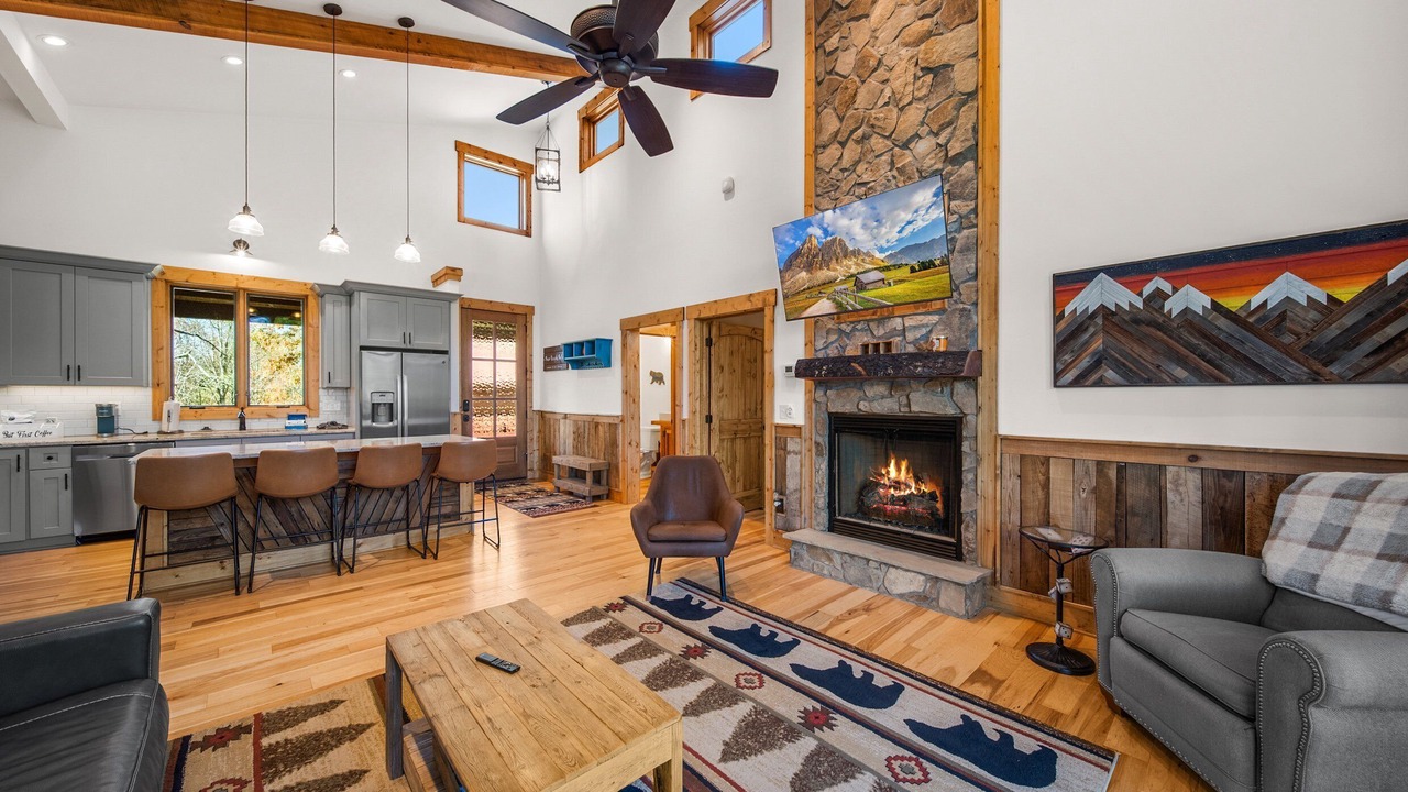 Photo of Livingroom in Banner Elk
