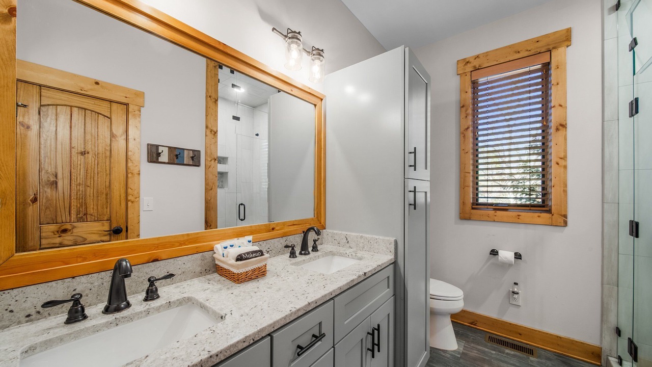 Photo of Bathroom in Banner Elk