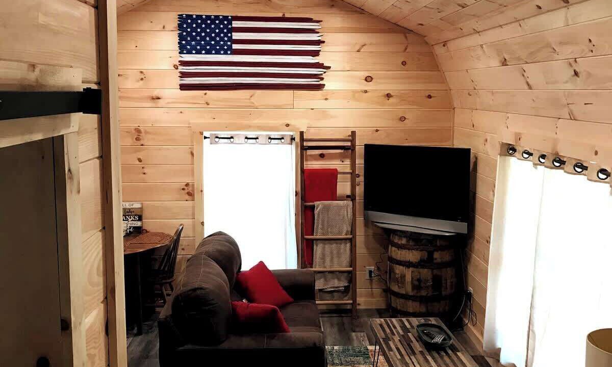 Photo of Livingroom in Primrose