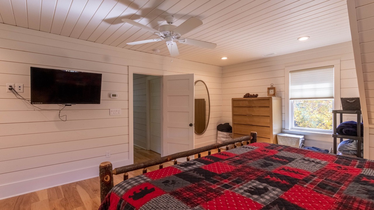 Photo of Bedroom in Banner Elk