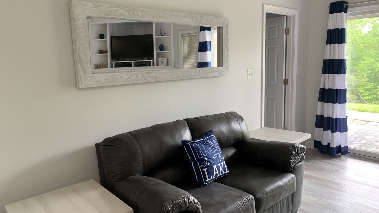 Photo of Bedroom in Huddleston