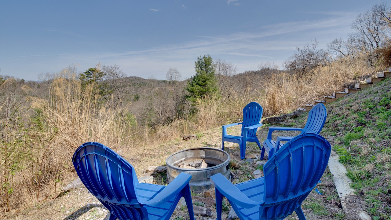 Photo of Outdoor in Winfield Cove