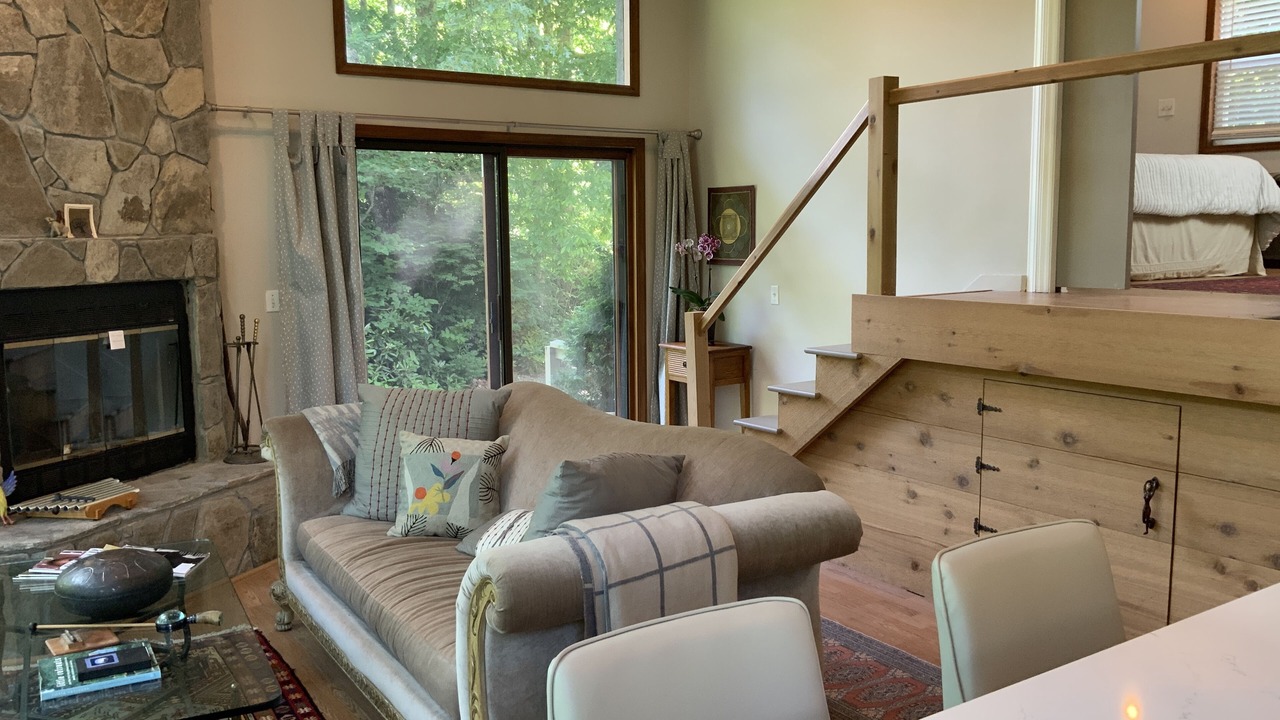 Photo of Livingroom in Burnsville