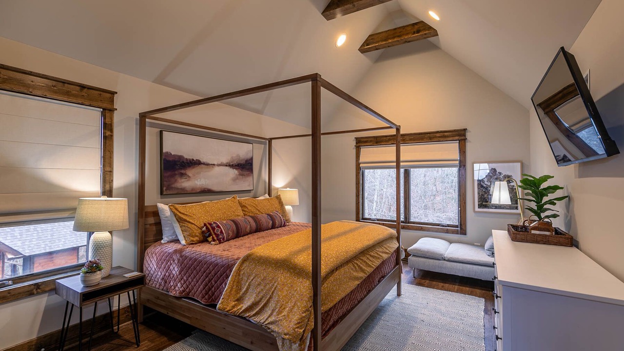 Photo of Bedroom in Elk Park