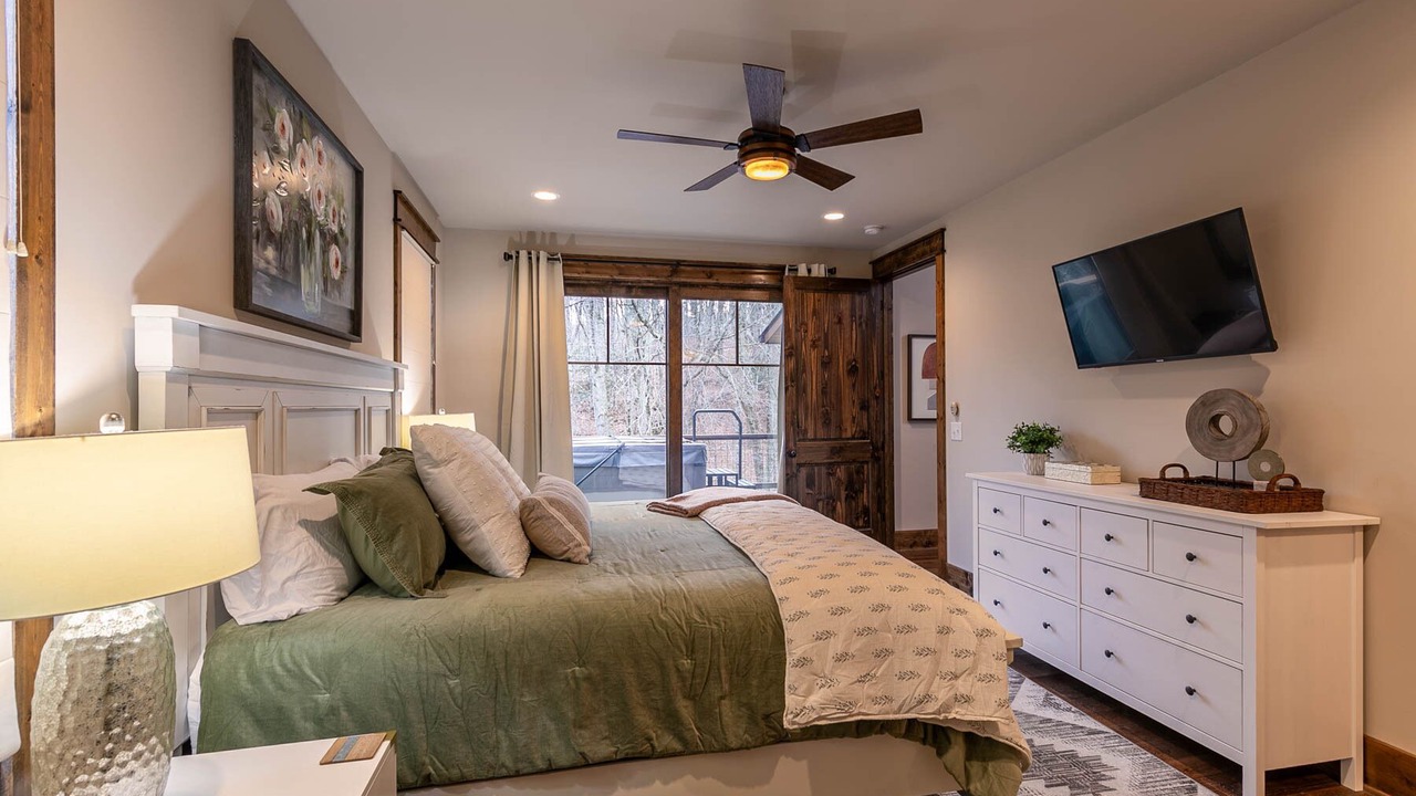 Photo of Bedroom in Elk Park