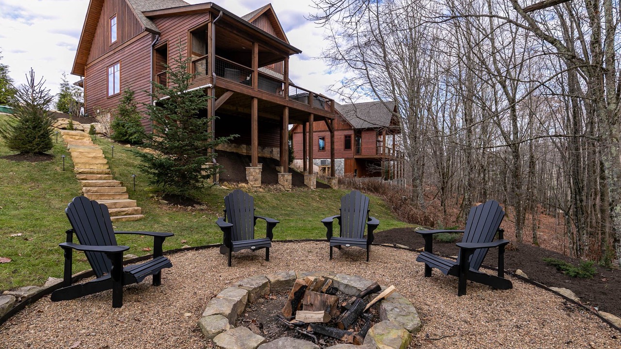 Photo of Outdoor in Elk Park